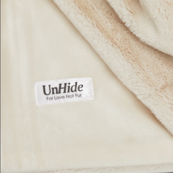 UnHide Lil’ Marshmallow - Picture 2 of 6